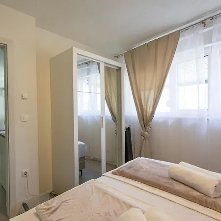 Apartment Pablo In *