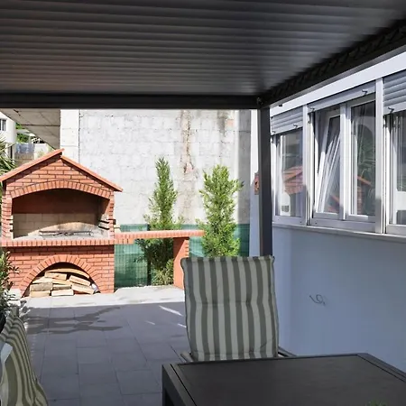 Apartment Pablo In Podstrana
